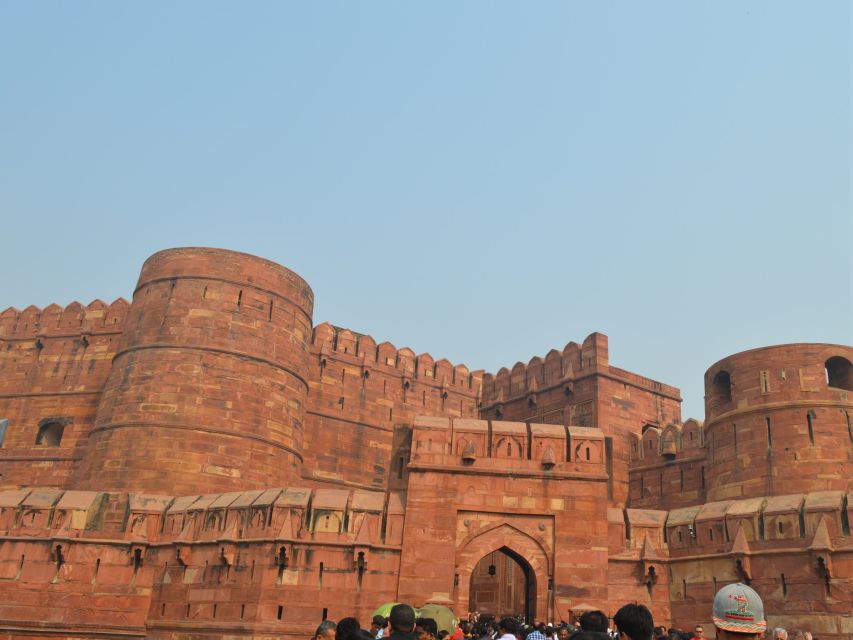 06 Days Golden Triangle Tour with Ranthambore Safari - Day four: From Jaipur to tiger country