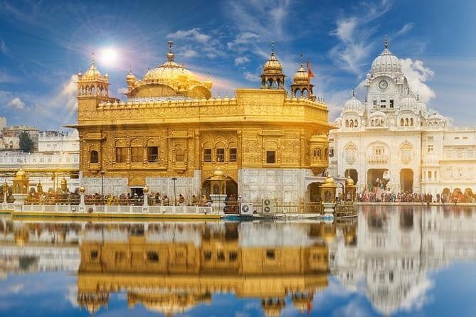 1-Day Trip to Golden Temple,Amritsar from Delhi with Both side Commercial Flight - Why flying makes Amritsar possible in one day