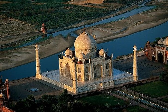 1-Day Trip to The Taj Mahal, Agra from Delhi by Super-fast Train - Returning to Delhi by train