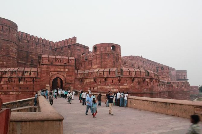 1-Day Trip to The Taj Mahal, Agra from Delhi by Super-fast Train - Two hours at the Taj Mahal