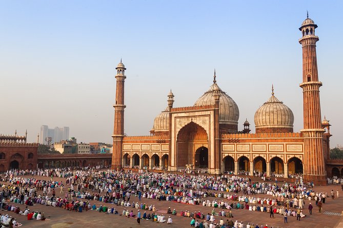 11 Days Golden Triangle & Varanasi With Luxury Accommodation,internal Flights - A practical route through India’s big four