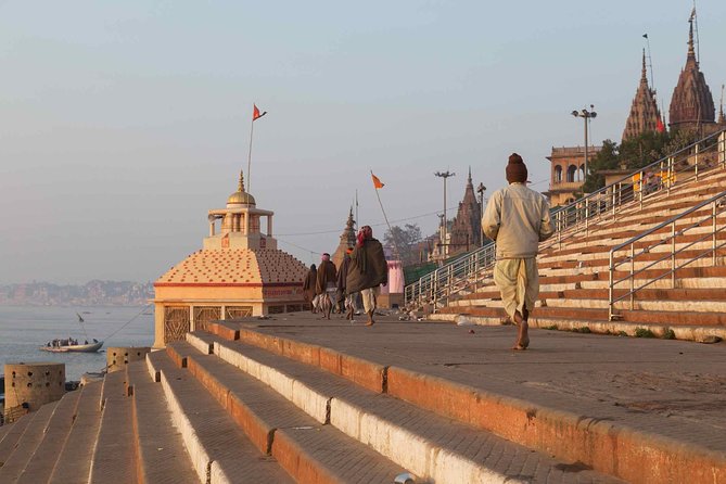 11 Days Golden Triangle & Varanasi With Luxury Accommodation,internal Flights - The overnight train connects Agra with Varanasi