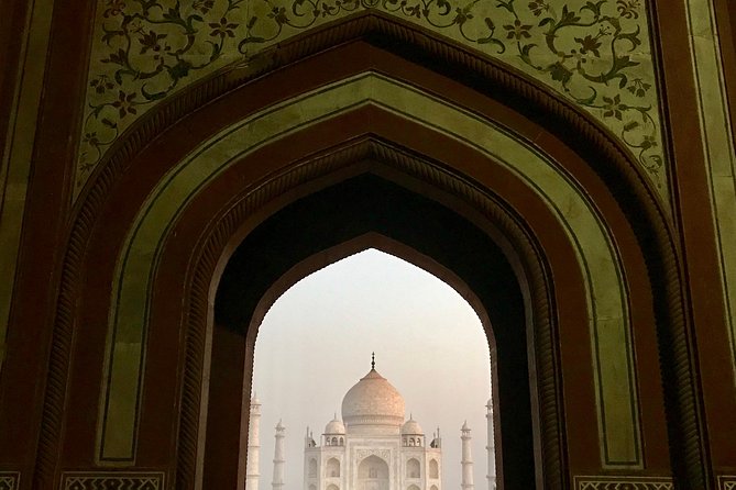 2-Day Private Tour of Agra incl Taj Mahal, Fatehpur Sikri & Agra Fort from Delhi - Seeing the Taj Mahal without wasting the best light
