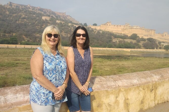 2 Days Private Delhi Agra Tour by Car from Delhi - Agra Fort shows the power behind the palace