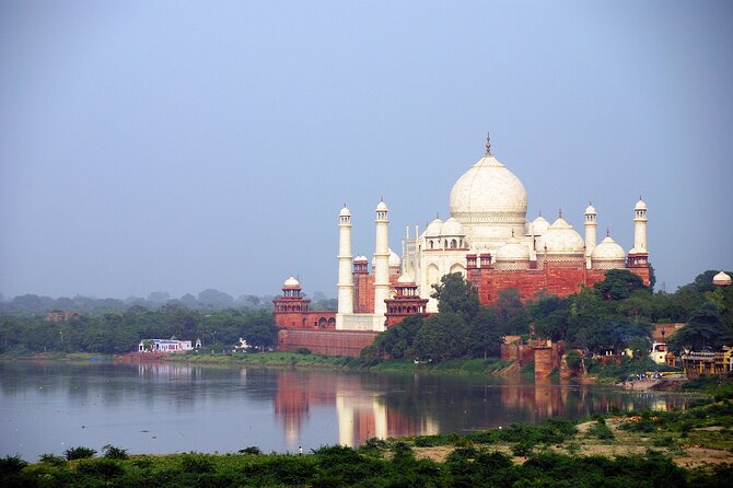 2-Days Private Delhi and Agra Taj Mahal Tour ( Overnight in Agra) - Qutub Minar and Lotus Temple close the Delhi circuit