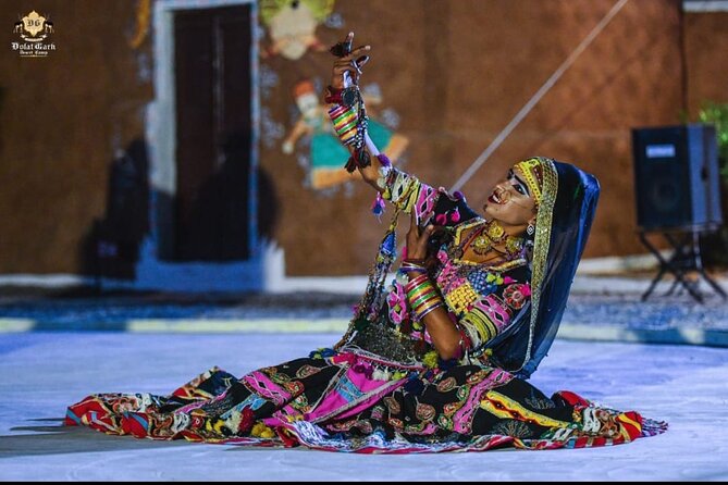 3-Day Luxury Golden Triangle Tour: New Delhi, Agra & Jaipur - Day three: Jaipur’s forts, palaces, and observatory