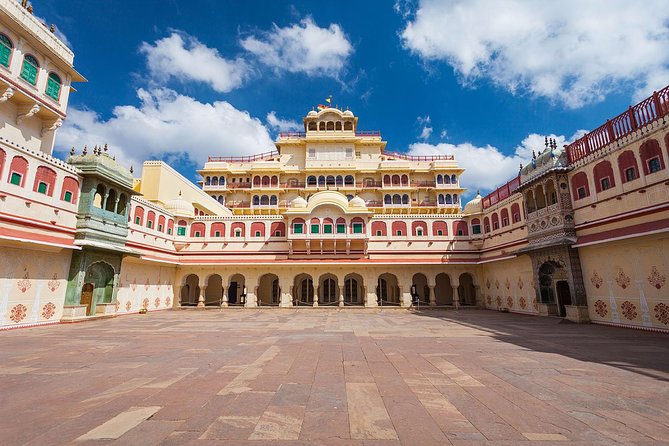 3 Days Golden Triangle Tour : Delhi Agra Jaipur - What this three-day Golden Triangle route feels like