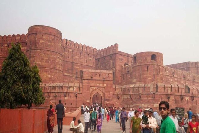 3 Days Private Luxury Golden Triangle Tour from Delhi - Day two: The Taj Mahal before breakfast