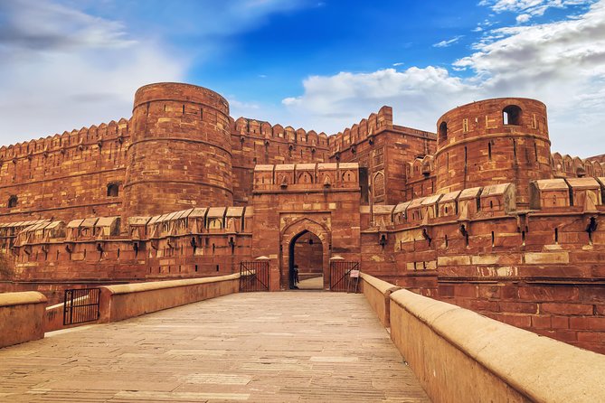 4-Days Golden Triangle Tour with Ranthambore Safari from Delhi - What the $215 price really covers