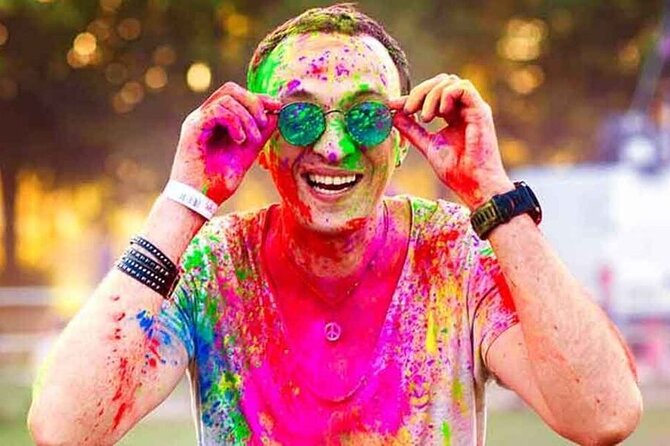 4th March - Enjoy Holi (Colour Festival) with Local Delhi Family - Getting ready with powders, water, and protective gear