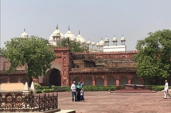 5-Day Golden Triangle Tour: Explore Delhi, Agra, and Jaipur - Day one: Old Delhi first, then the capital’s major sights