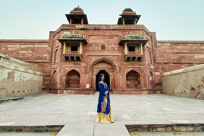 5-Day Golden Triangle Tour with Cultural Heritage-Taj & More - Jaipur’s City Palace, Jantar Mantar, and Hawa Mahal