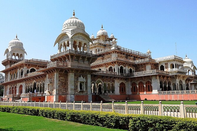 5-Day New Delhi to Agra and Jaipur Tour - India Golden Triangle - Day 4: Jaipur’s City Palace, Hawa Mahal, and Jantar Mantar