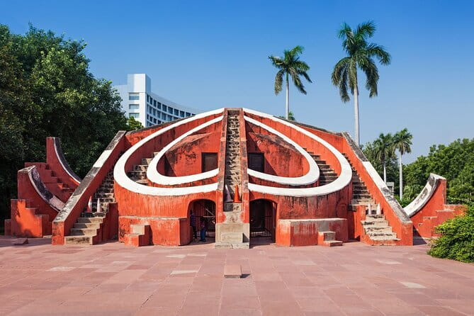 5-Day Private Luxury Golden Triangle Tour From Delhi - Day 1: Delhi from Humayun’s Tomb to Raj Ghat
