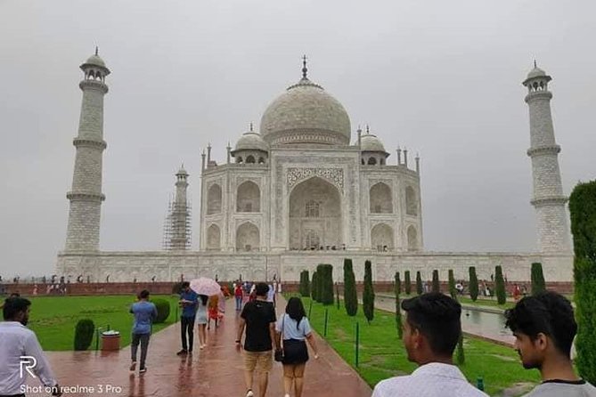 5 Days Golden Triangle Tour from Delhi - Day 2: The Taj Mahal, Agra Fort, and Akbar’s tomb
