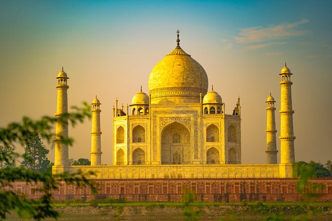 5 Days Golden Triangle with Ranthambore (Delhi Agra Jaipur Ranthambore Tour) - Four historic cities and one wild card