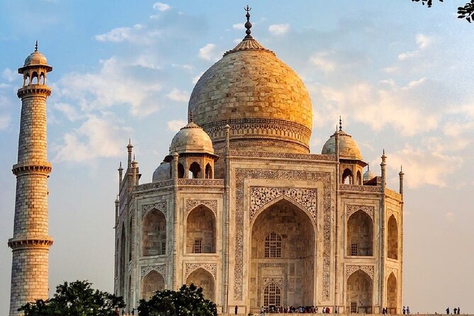 5 Days Private Tour to New Delhi, Agra, and Jaipur - Delhi’s Mughal and colonial-era sights on day one