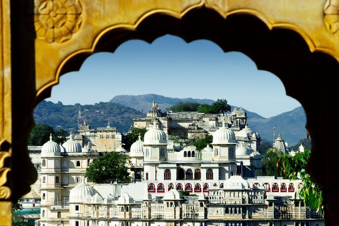 6 Day Delhi Agra Jaipur Udaipur Tour-Golden Triangle with Udaipur - Four cities, one long Indian road journey