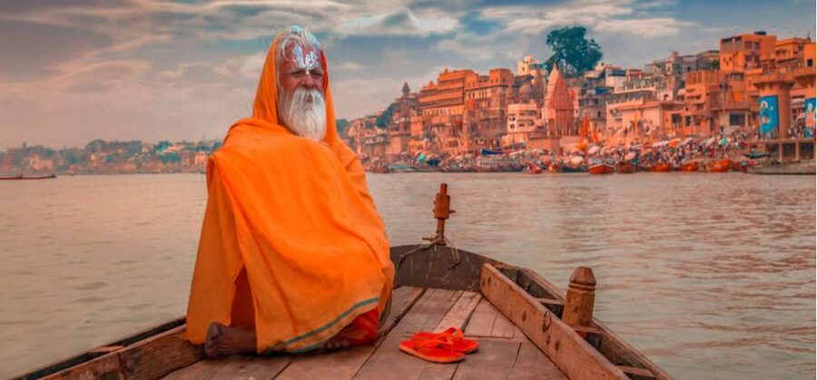 6 Day Golden Triangle Tour with Varanasi from Delhi - Fatehpur Sikri makes the road to Agra worthwhile