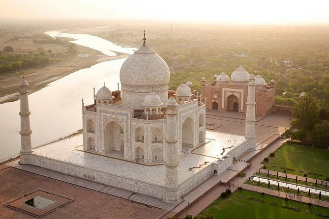 6-Day Private Tour of Delhi, Agra, Jaipur, and Pushkar from Delhi - Pushkar’s sacred lake and evening ceremony