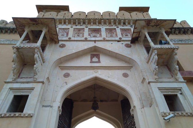 6-Day Private Tour of the Golden Triangle - Agra Fort adds the political story behind the monument