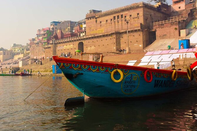 7 Day Golden Triangle Private Heritage and Varanasi Tour - Day 3: Jaipur’s palaces, science, art, and temples