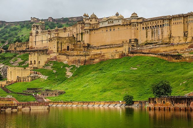 7 Day Golden Triangle Tour with Ranthambore Tiger Tour - Should you book this Golden Triangle and Ranthambore tour?