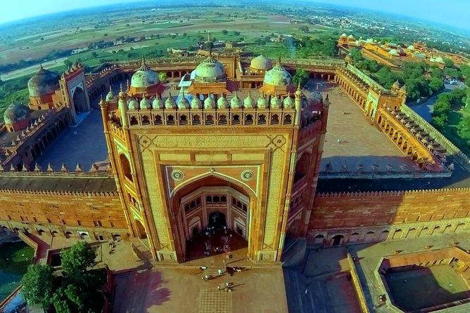7-Day Golden Triangle & Varanasi Tour from Delhi with Guide - Day 7: Delhi’s Mughal monuments and modern symbols