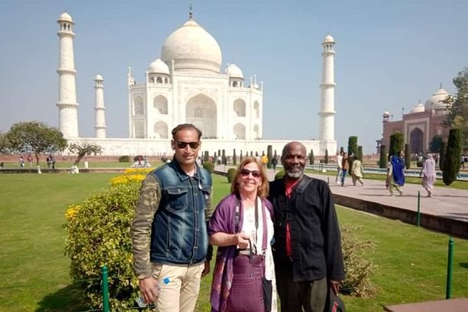 7 Days Private Luxury Golden Triangle Tour With Ranthambore - Day 2: Delhi from Jama Masjid to Qutub Minar