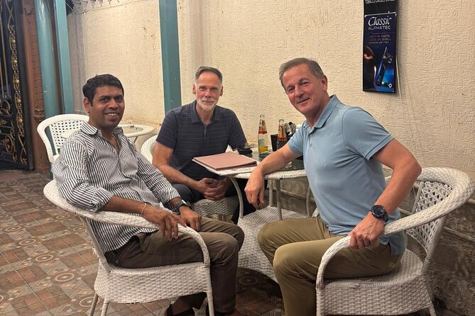7 Night & 8 Days Private Luxury Golden Triangle with Mumbai Tour - Delhi begins with Sikh devotion and old-city detail