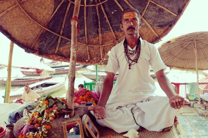 8 Days India Golden Triangle Tour With Varanasi - Jaipur adds color, craft, and royal scale