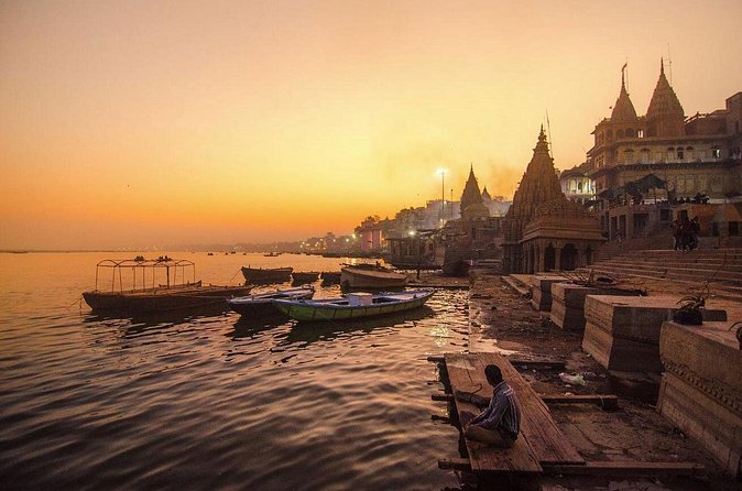 8 Days India Golden Triangle Tour With Varanasi - Hotels, breakfast, and the real price