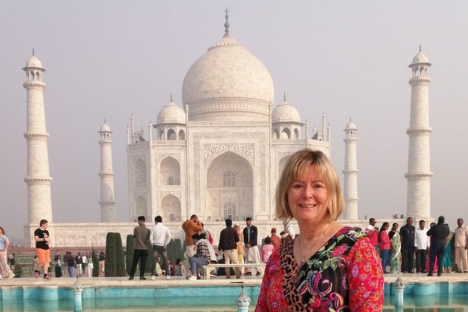 8 Days Private Luxury Golden Triangle Tour with Udaipur & Pushkar - Five North Indian Cities Without Five Separate Bookings