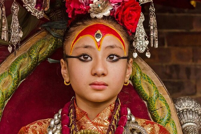 8 Days Tour of Essential India & Classic Nepal - Golden Triangle with Kathmandu - Day 6: Kathmandu’s stupas and a Nepali dinner