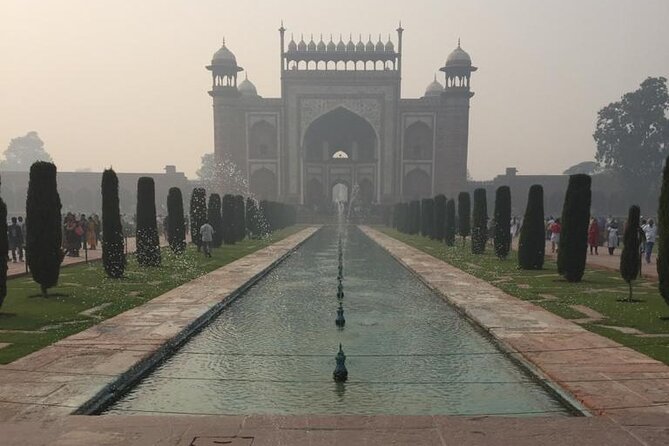 Agra Overnight Tour With 5 Star Hotel - All Inclusive - Marble inlay and Agra’s working craft traditions