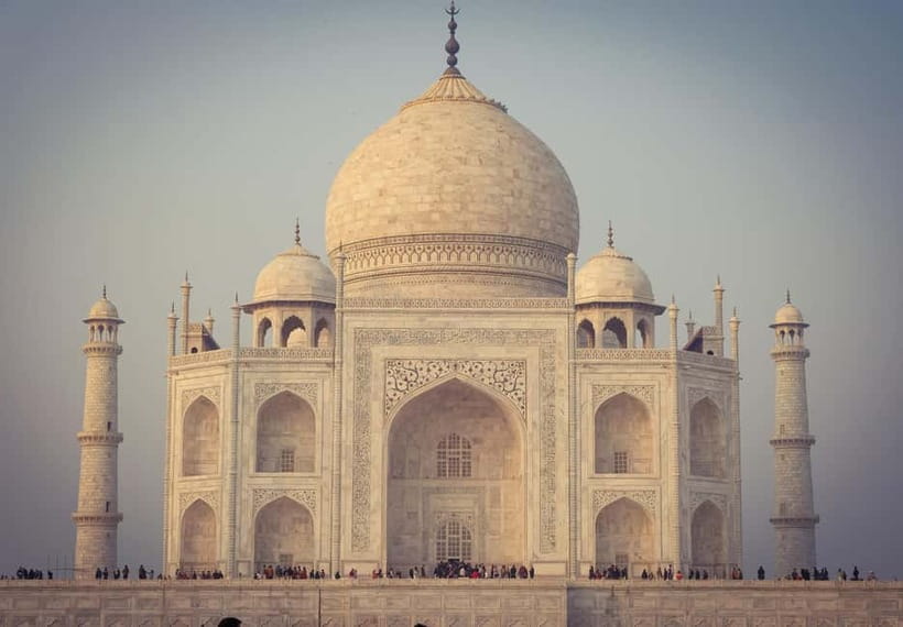 Agra: Taj Mahal Guided Tour with Photography & Rental Saree - Saree photographs, comfort, and practical limits