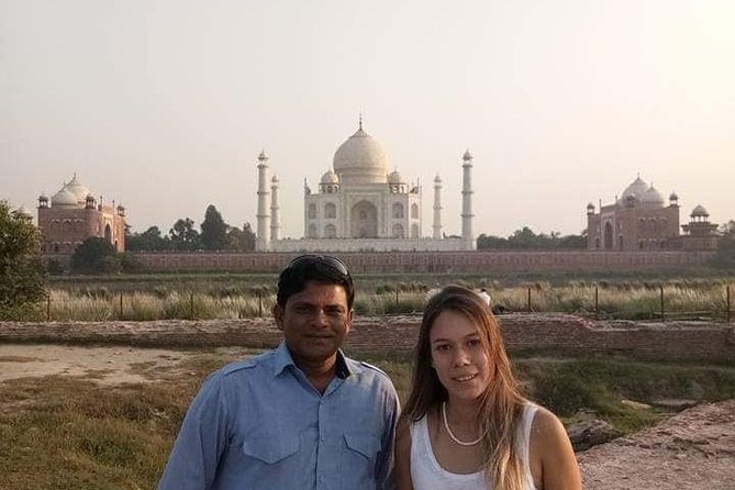 Agra Tour from Gurugram ( Taj Mahal Day Tour By Car ) - A long road to Agra, made easier