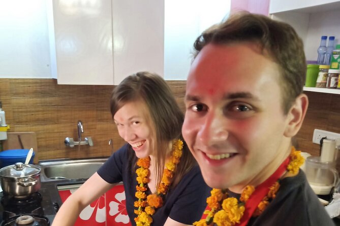 AI Tour - Cook, Talk, Dine & more with locals at their Delhi Home - A Delhi welcome inside a real home