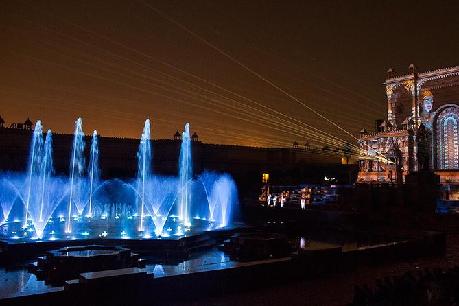 Akshardham Temple Evening Tour with Musical Fountain Show - Security, clothing, and the cloakroom