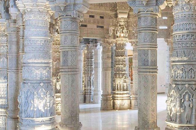 Akshardham Temple Tour Exhibition, Light & Water Show with Transfers - The water show adds a theatrical finish