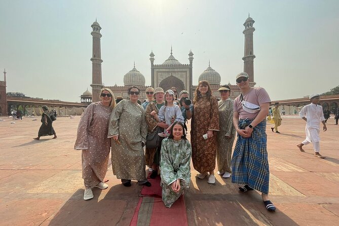 All Inclusive Full Day Old and New Delhi Tour with Entrance - Jama Masjid and the first taste of Old Delhi
