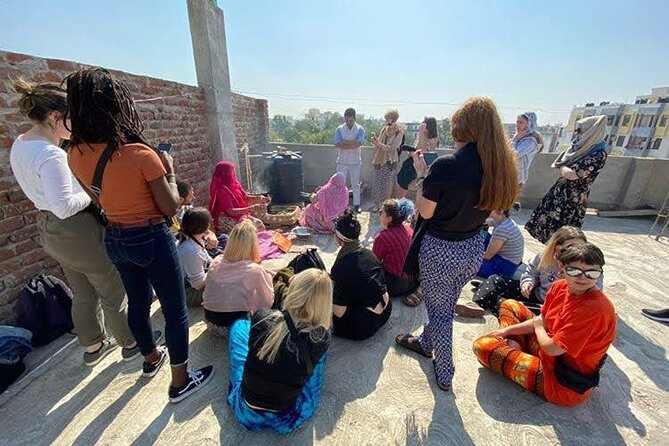 All Inclusive Full Day Old and New Delhi Tour with Entrance - Gurudwara Bangla Sahib and India’s living faiths