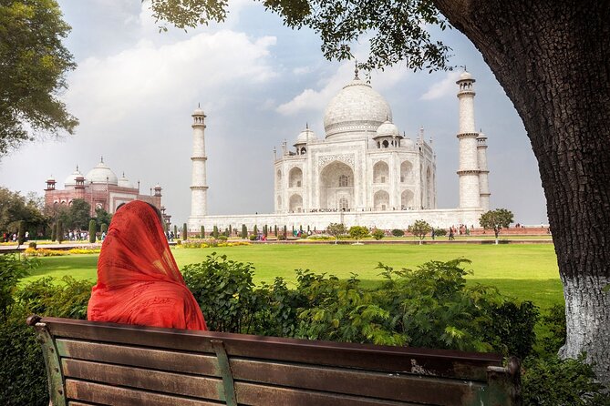 All Inclusive: Same day Taj Mahal Tour From Delhi - The three-hour drive from Delhi