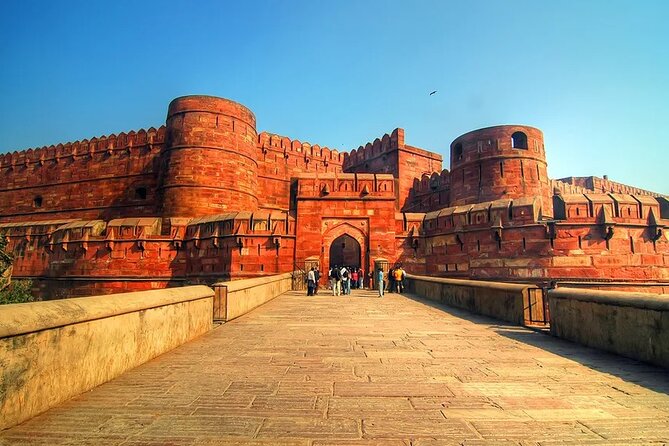 All Inclusive Same Day Trip to Taj Mahal & Agra Fort from Delhi - Which package gives you the best value?