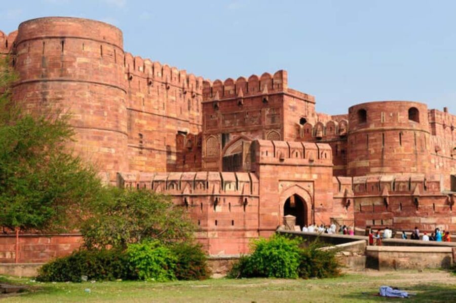 All-Inclusive Sunrise Taj Mahal, Agra Fort & Baby Taj Tour - Leaving Delhi before dawn for Agra