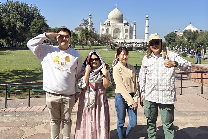 All Inclusive Taj Mahal, Agra Fort, Baby Taj Car with Local Guide - Why this Delhi to Agra day trip works