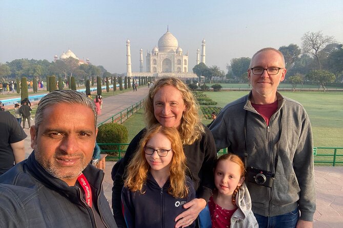 All Inclusive Taj Mahal, Agra Fort & Baby Taj Day Tour By Car - Starting from Delhi on the Yamuna Expressway