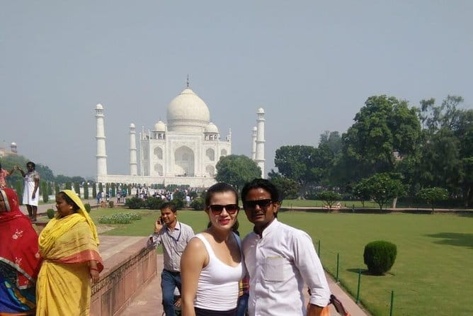 All Inclusive Taj Mahal, Agra Fort & Baby Taj Day Tour By Car - Lunch, tickets, and what the price really covers