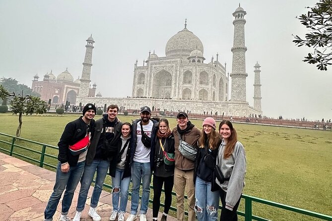 All Inclusive Taj Mahal Private Tour by Car from Delhi - A long Delhi to Agra day with a clear reward