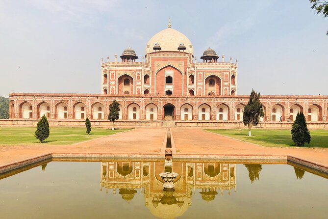Best of 8 hrs Private old & New Delhi City Tour - A full day from Chandni Chowk to Qutub Minar